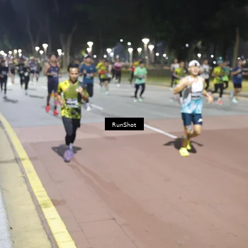 Runner Photo 6512402