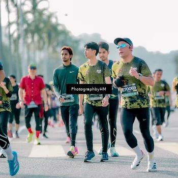 Runner Photo 6512435