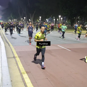 Runner Photo 6512436