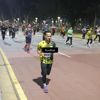 Runner Photo 6512458