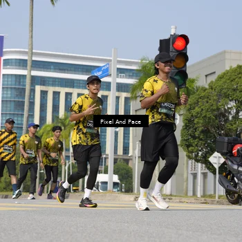 Runner Photo 6512474