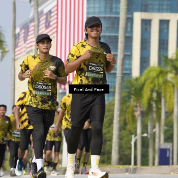 Runner Photo 6512505