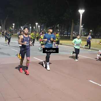 Runner Photo 6512543