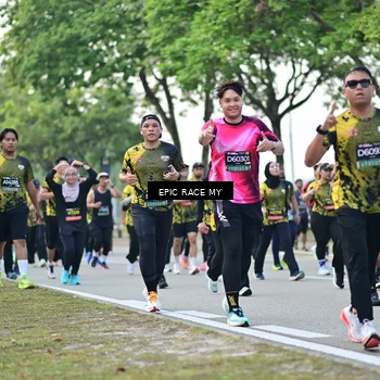 Runner Photo 6512586