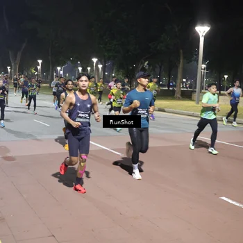 Runner Photo 6512594
