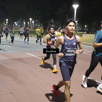 Runner Photo 6512613