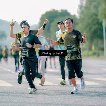 Runner Photo 6512660