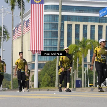 Runner Photo 6512667