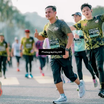 Runner Photo 6512697