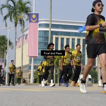 Runner Photo 6512700