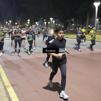 Runner Photo 6512710