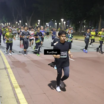Runner Photo 6512721