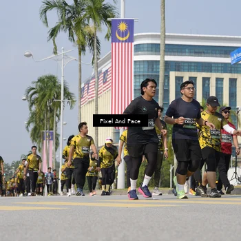 Runner Photo 6512722