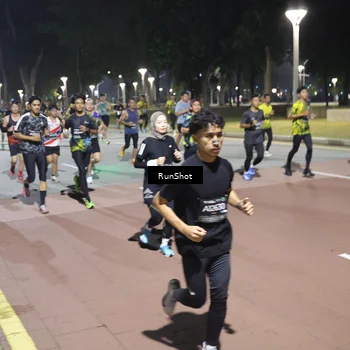Runner Photo 6512742