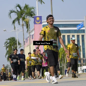 Runner Photo 6512755