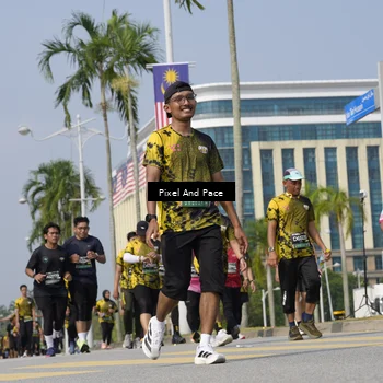 Runner Photo 6512757