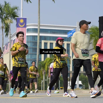 Runner Photo 6512795