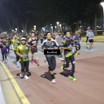 Runner Photo 6512800