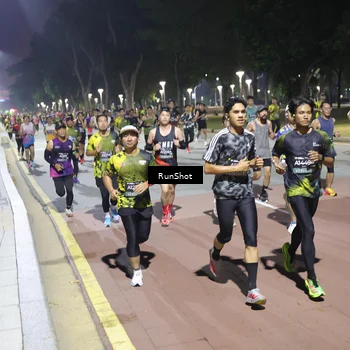Runner Photo 6512804