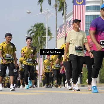 Runner Photo 6512821