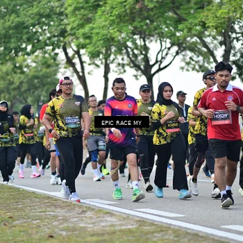 Runner Photo 6512846