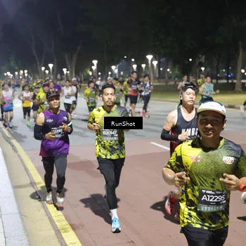 Runner Photo 6512877