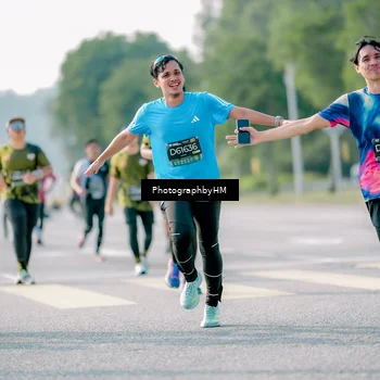 Runner Photo 6512909