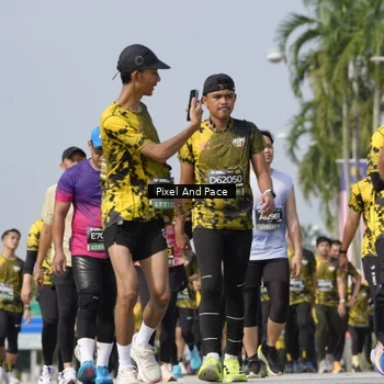 Runner Photo 6512945
