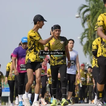 Runner Photo 6512957