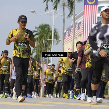 Runner Photo 6512978