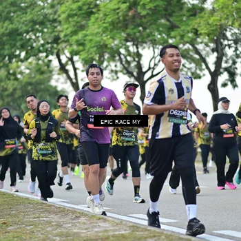 Runner Photo 6513004