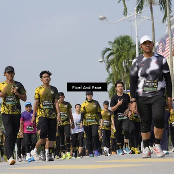 Runner Photo 6513008