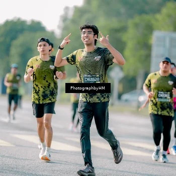 Runner Photo 6513037