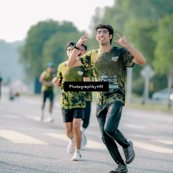 Runner Photo 6513042