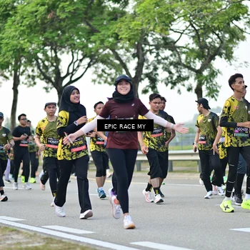 Runner Photo 6513078