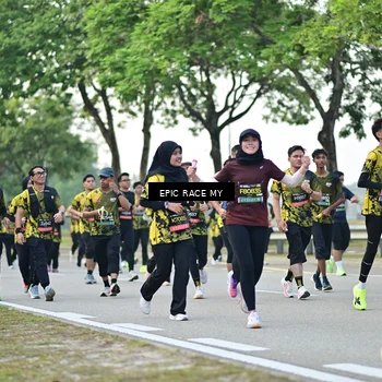 Runner Photo 6513081