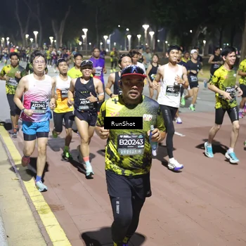 Runner Photo 6513094