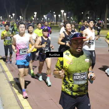 Runner Photo 6513098