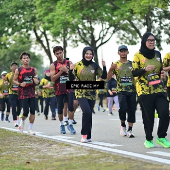 Runner Photo 6513111
