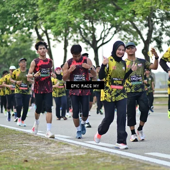 Runner Photo 6513131