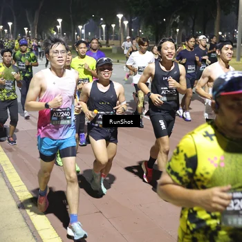 Runner Photo 6513133