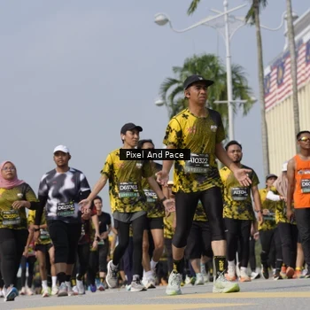 Runner Photo 6513136