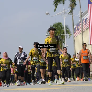 Runner Photo 6513180