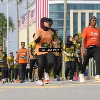 Runner Photo 6513184