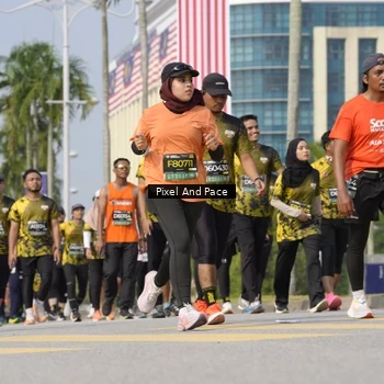 Runner Photo 6513189