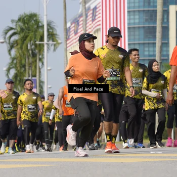 Runner Photo 6513233