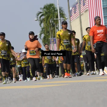 Runner Photo 6513245