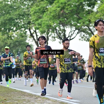 Runner Photo 6513256