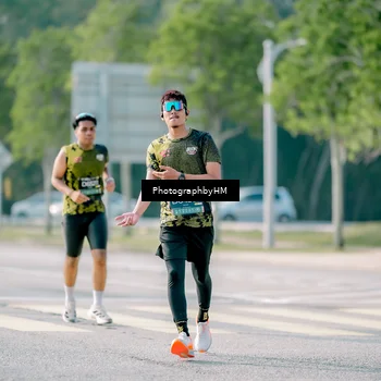 Runner Photo 6513258