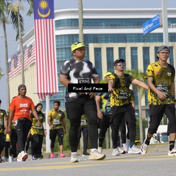 Runner Photo 6513311